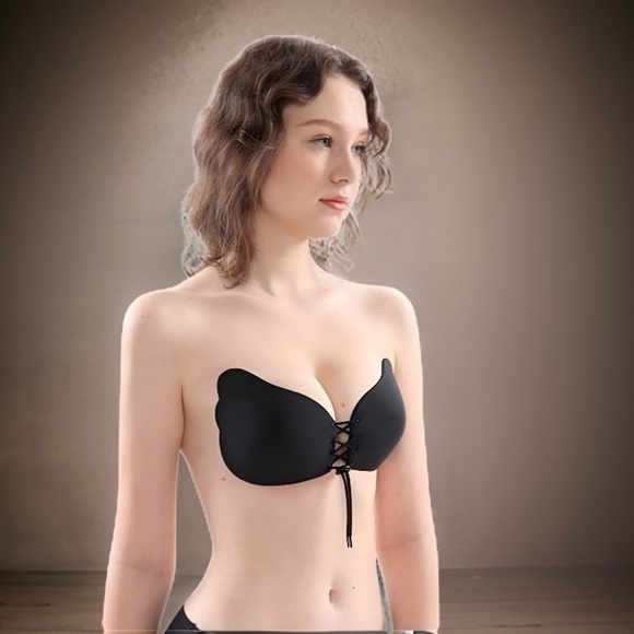 Invisible Lift: Black‎ Strapless Adhesive Bra - Size B - Picture 1 of 6